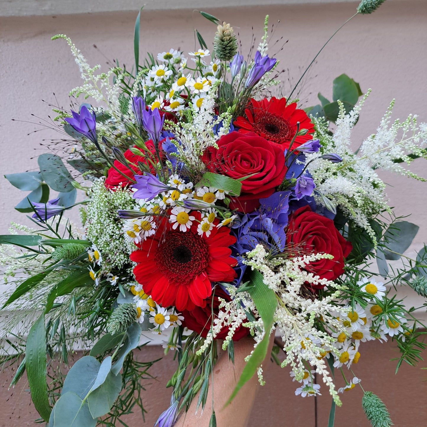 Brudbukett i midsommarton