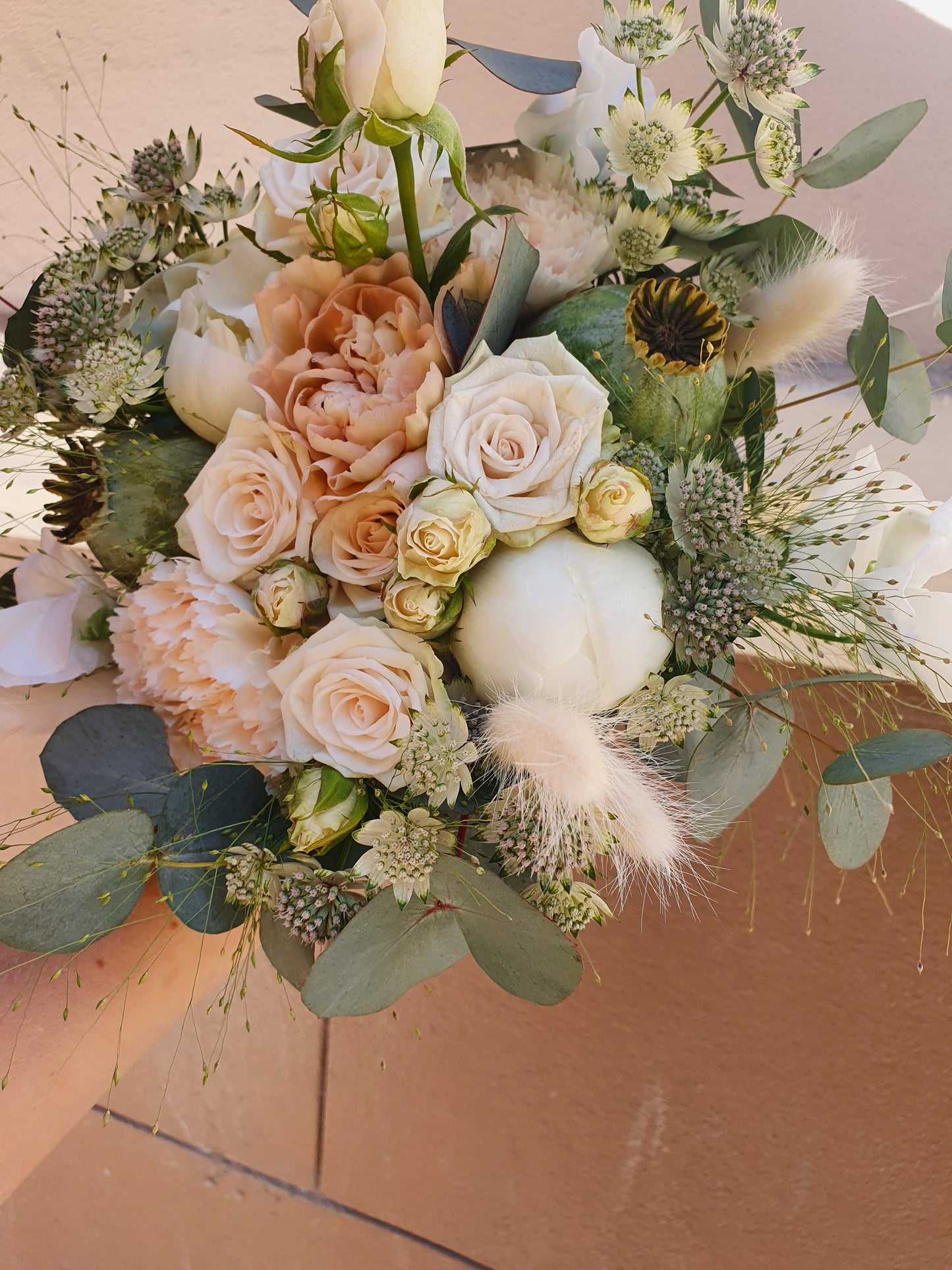 Tärnbukett i soft creme/vitt